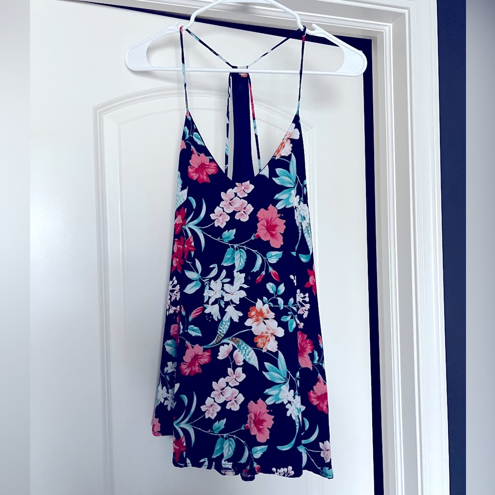 Medium navy floral tank top.